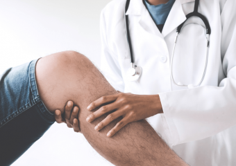 如何保护“脆弱”的膝关节前交叉韧带？规范的运动很重要