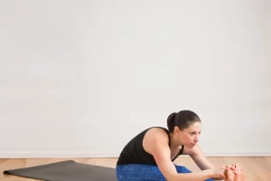 膝关节受损后如何进行康复运动