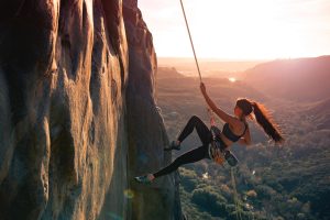 秋季到了如何正确爬山